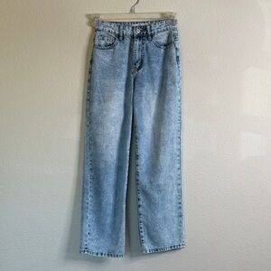 Flying Angel loose denim jeans size 3/26 EUC